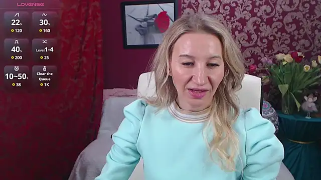 Snapshot of Sofia_Soul chatting on 03-10-25, 06:23 Sofia Soul online show from 03-10-25, 06:23