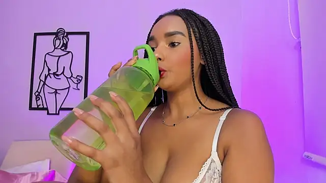 Allison-Bell1 online show from 11-14-25, 08:34