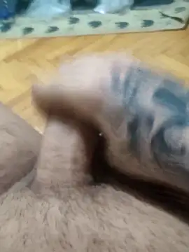 Snapshot of Konstantin21cm chatting on 02-15-26, 12:33 Konstantin21cm online show from 02-15-26, 12:33