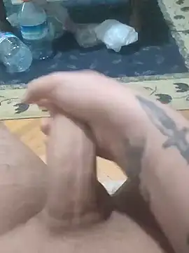 Snapshot of Konstantin21cm chatting on 01-28-25, 11:07 Konstantin21cm online show from 01-28-25, 11:07