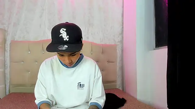 nova sex01 online show from 11-20-25, 05:30