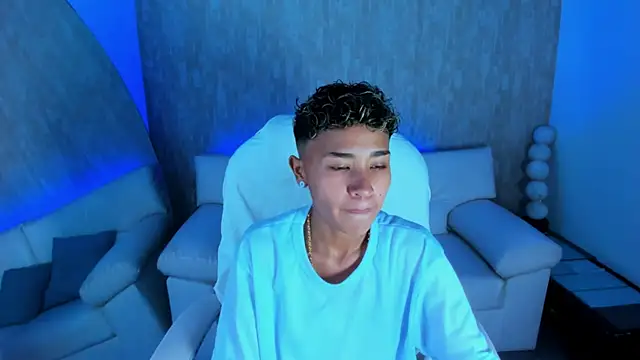 nova sex01 online show from 10-05-25, 02:46