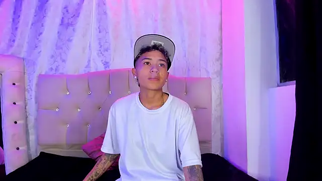 nova sex01 online show from 11-26-25, 02:00