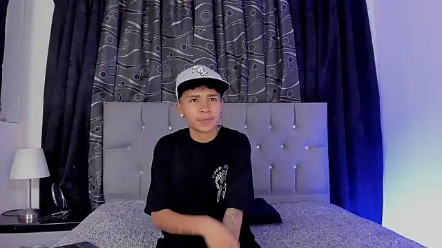 nova sex01 online show from 02-19-25, 04:44