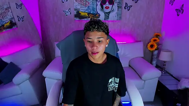 nova sex01 online show from 11-28-25, 03:39