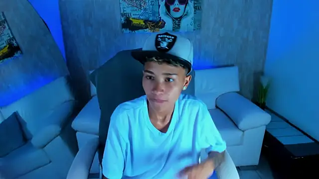 nova sex01 online show from 11-05-25, 04:26