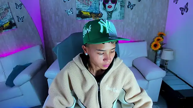 nova sex01 online show from 11-30-25, 08:48