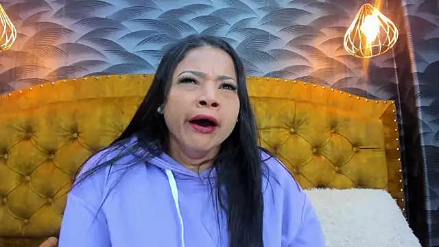 NahomiFireSex online show from 12-18-25, 07:24