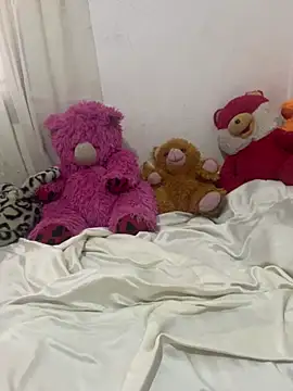 Jecy bee online show from 03-19-25, 03:41
