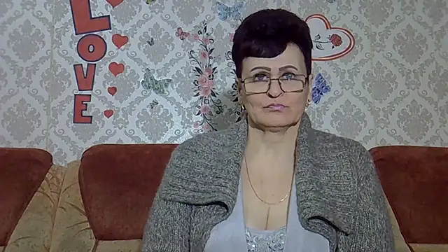 PaulaGolden online show from 02-08-26, 05:21