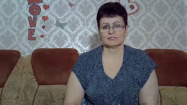 PaulaGolden online show from 10-22-25, 08:36