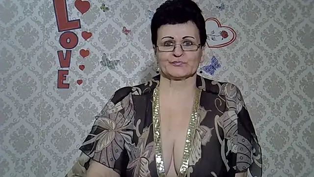 PaulaGolden online show from 01-28-25, 05:46