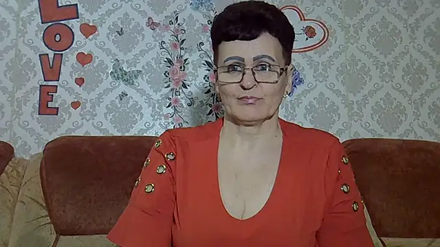 Snapshot of PaulaGolden chatting on 05-26-26, 07:23 PaulaGolden online show from 05-26-26, 07:23