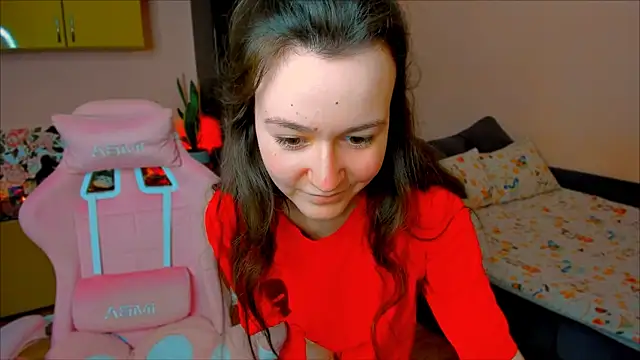 Snapshot of ameli_moon chatting on 06-19-26, 12:22 ameli moon online show from 06-19-26, 12:22