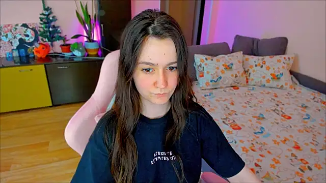 Snapshot of ameli_moon chatting on 05-04-26, 04:32 ameli moon online show from 05-04-26, 04:32