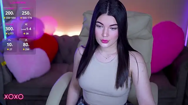 Snapshot of YourLolaBunny chatting on 02-13-26, 06:57 YourLolaBunny online show from 02-13-26, 06:57