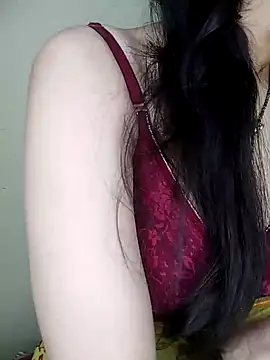 Snapshot of Fair-magic-woman chatting on 01-10-25, 06:09 Fair-magic-woman online show from 01-10-25, 06:09