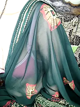 Snapshot of Fair-magic-woman chatting on 09-10-25, 10:31 Fair-magic-woman online show from 09-10-25, 10:31