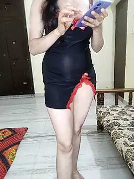 Snapshot of Fair-magic-woman chatting on 10-15-25, 10:07 Fair-magic-woman online show from 10-15-25, 10:07