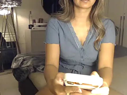 trippy tina online show from 06-09-26, 08:48