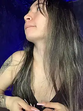 Sophie LS online show from 11-09-25, 04:38