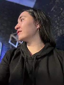 Sophie LS online show from 01-15-26, 03:15