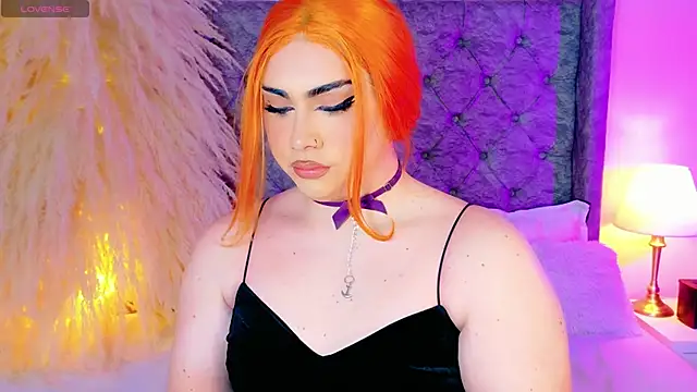 Snapshot of astridjonness chatting on 10-11-25, 02:12 astridjonness online show from 10-11-25, 02:12