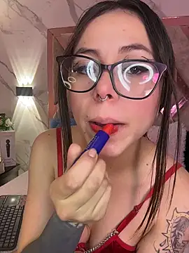 Snapshot of sarawiliamx chatting on 05-30-26, 04:30 sarawiliamx online show from 05-30-26, 04:30