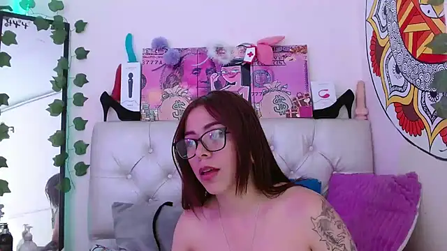 Snapshot of sarawiliamx chatting on 02-18-25, 08:38 sarawiliamx online show from 02-18-25, 08:38