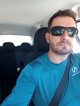 Snapshot of KAZADO_LIBERAL chatting on 09-23-25, 02:35 KAZADO LIBERAL online show from 09-23-25, 02:35