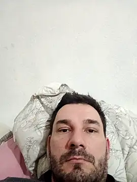 Snapshot of KAZADO_LIBERAL chatting on 09-28-25, 01:01 KAZADO LIBERAL online show from 09-28-25, 01:01