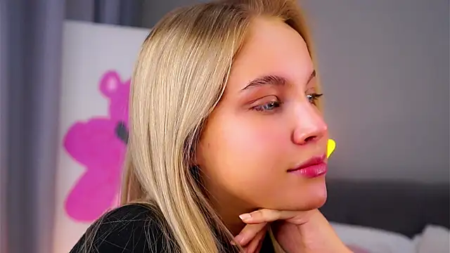 AftonConnett online show from 11-23-25, 01:04