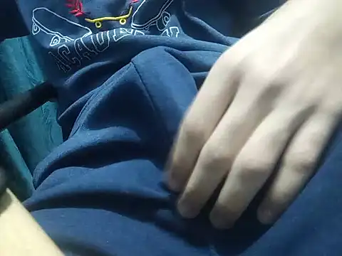 SALLY OMAR  online show from 04-12-26, 09:07