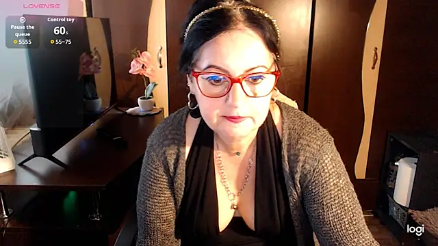 exymilf  online show from 11-09-25, 11:47