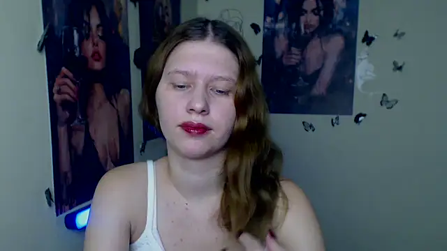 Snapshot of StellaCRL chatting on 02-19-26, 07:44 StellaCRL online show from 02-19-26, 07:44