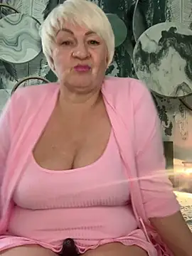 Laura Millf online show from 02-10-26, 01:54