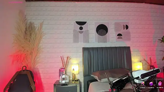 Lizzie-Evans online show from 07-18-26, 11:41