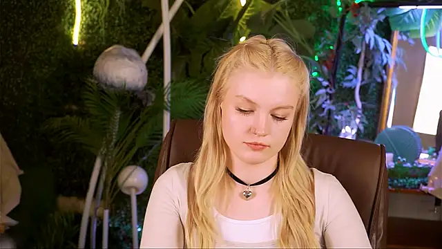 GraceGlamour online show from 03-17-25, 11:31