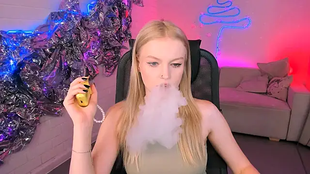 GraceGlamour online show from 12-14-25, 01:06