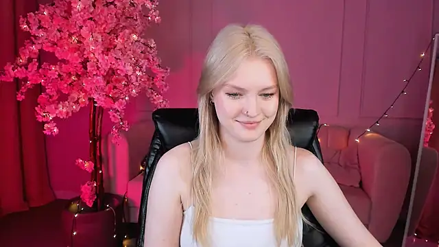 GraceGlamour online show from 03-14-25, 11:23