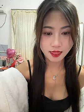 00houBainiangzi online show from 12-19-24, 03:30