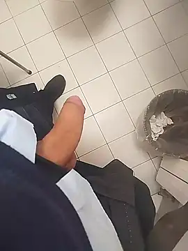 ptrz990 online show from 01-09-26, 03:19