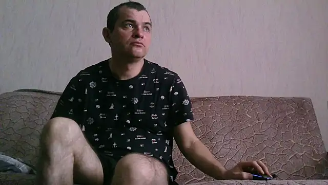 Snapshot of AlDON59 chatting on 03-12-25, 09:12 AlDON59 online show from 03-12-25, 09:12