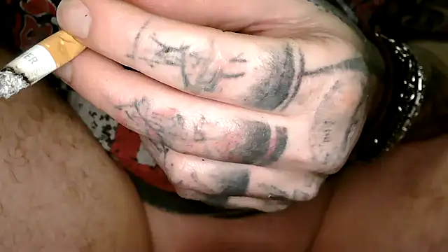 Snapshot of dani4334 chatting on 03-19-25, 07:27 dani4334 online show from 03-19-25, 07:27