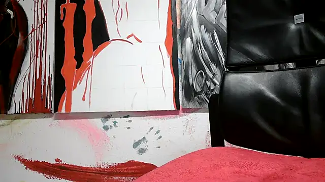 Snapshot of dani4334 chatting on 03-09-25, 11:47 dani4334 online show from 03-09-25, 11:47