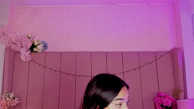 MollyBigBoobs12 online show from 11-06-25, 08:13