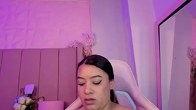 MollyBigBoobs12 online show from 07-13-26, 10:20