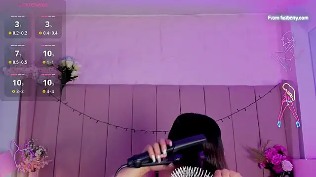 MollyBigBoobs12 online show from 12-04-25, 09:14