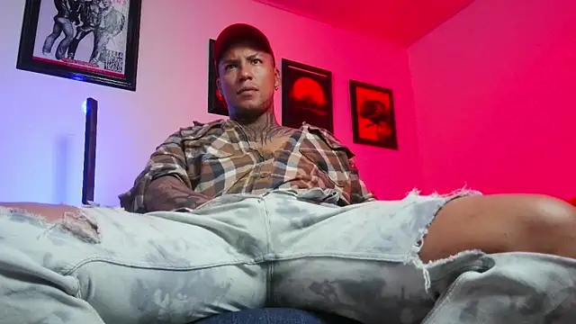 Leonnardo Jaramillo online show from 10-16-25, 10:34