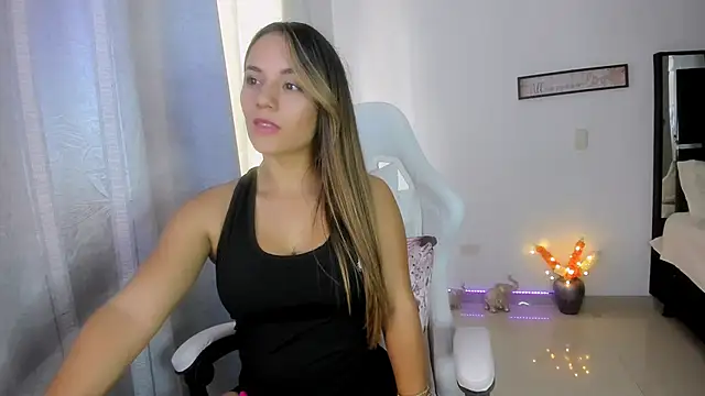 Sara lopez 28 online show from 02-19-25, 03:27